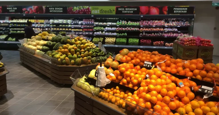 Thực phẩm cơ bản tại Việt Nam: Những biến động và xu hướng nổi bật